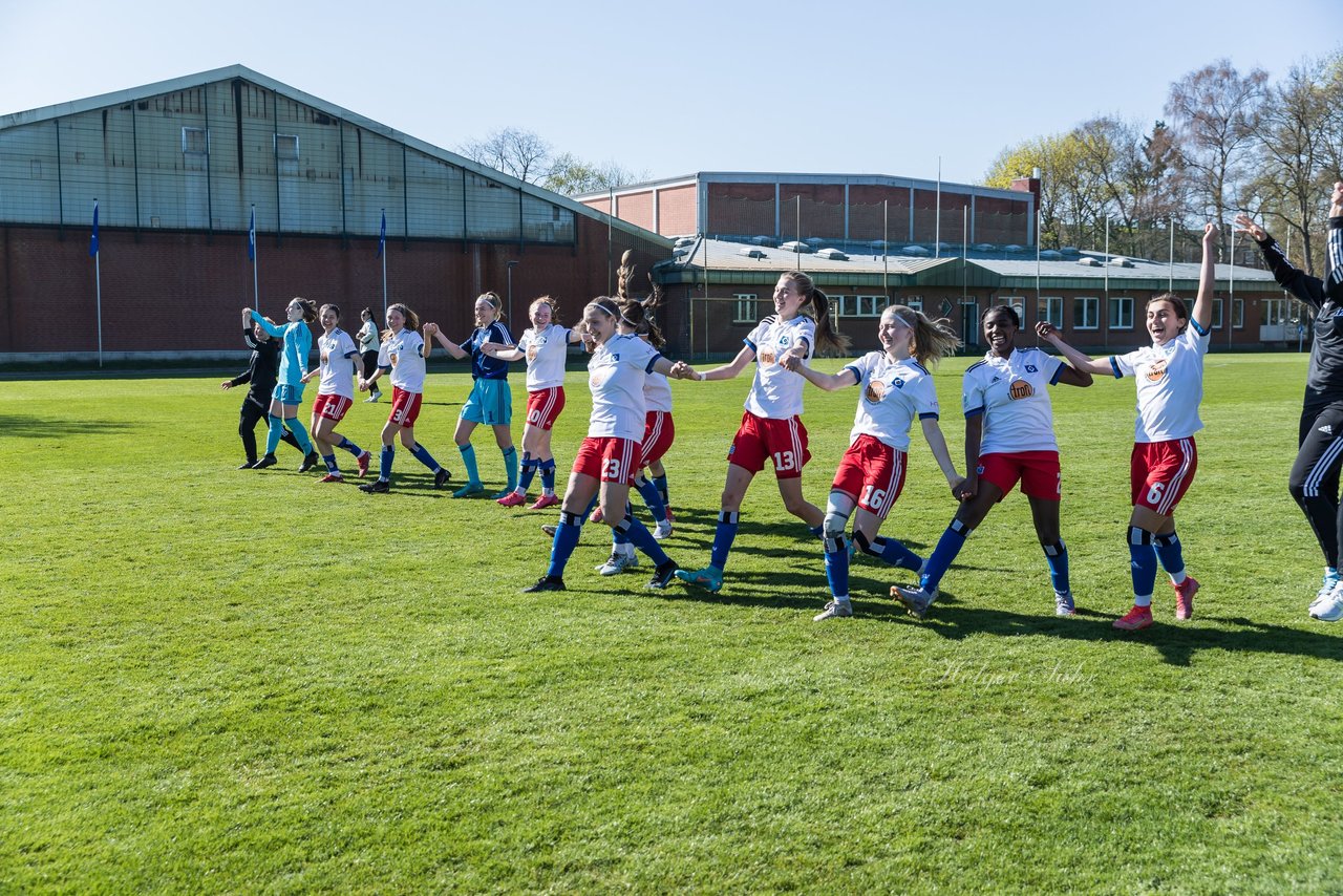 Bild 62 - wBJ Hamburger SV - WfL Wolfsburg : Ergebnis: 2:1